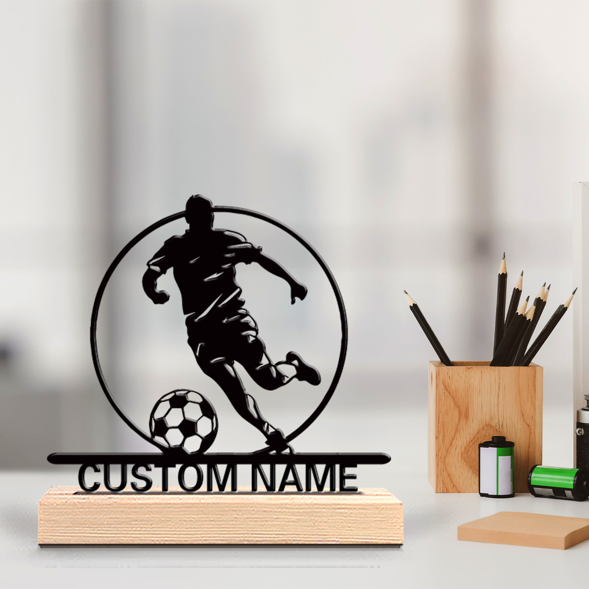 Home Decor Inspo - Patung Logam Pemain Sepak Bola Custom