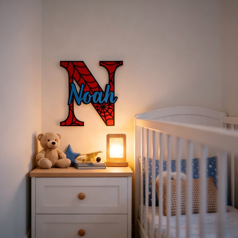 Wooden Letter Sign - Papan Nama Gantung Jaring Laba-laba yang