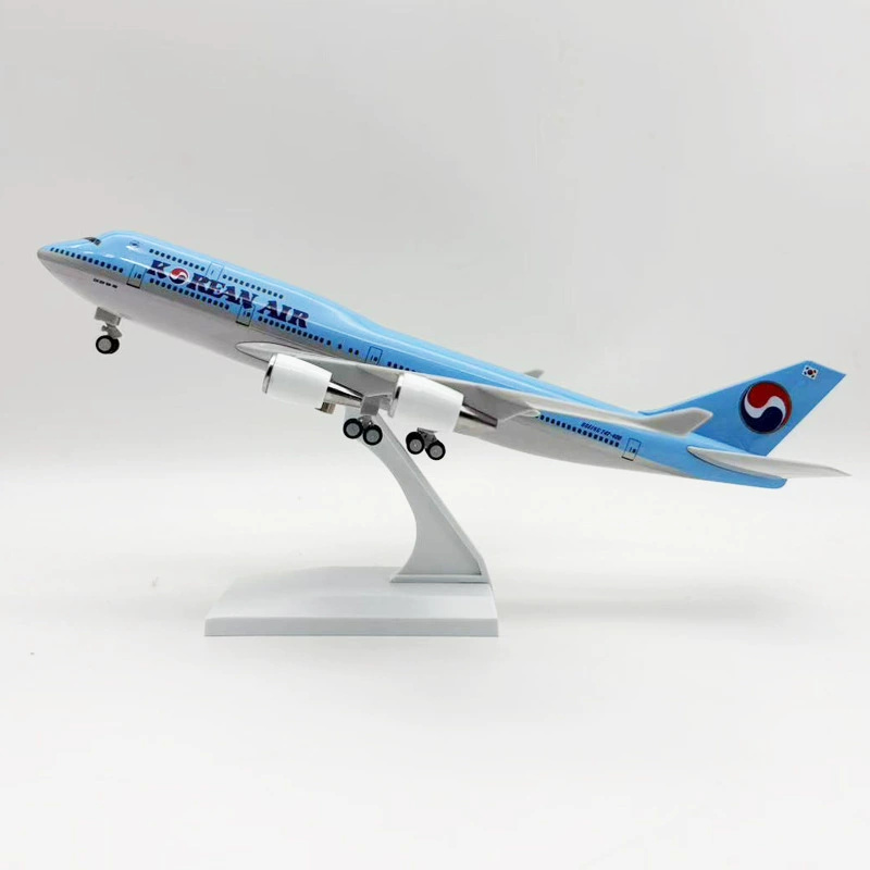Model Pesawat Airbus B747 30cm - Home Decor Korea ulasan dan harga